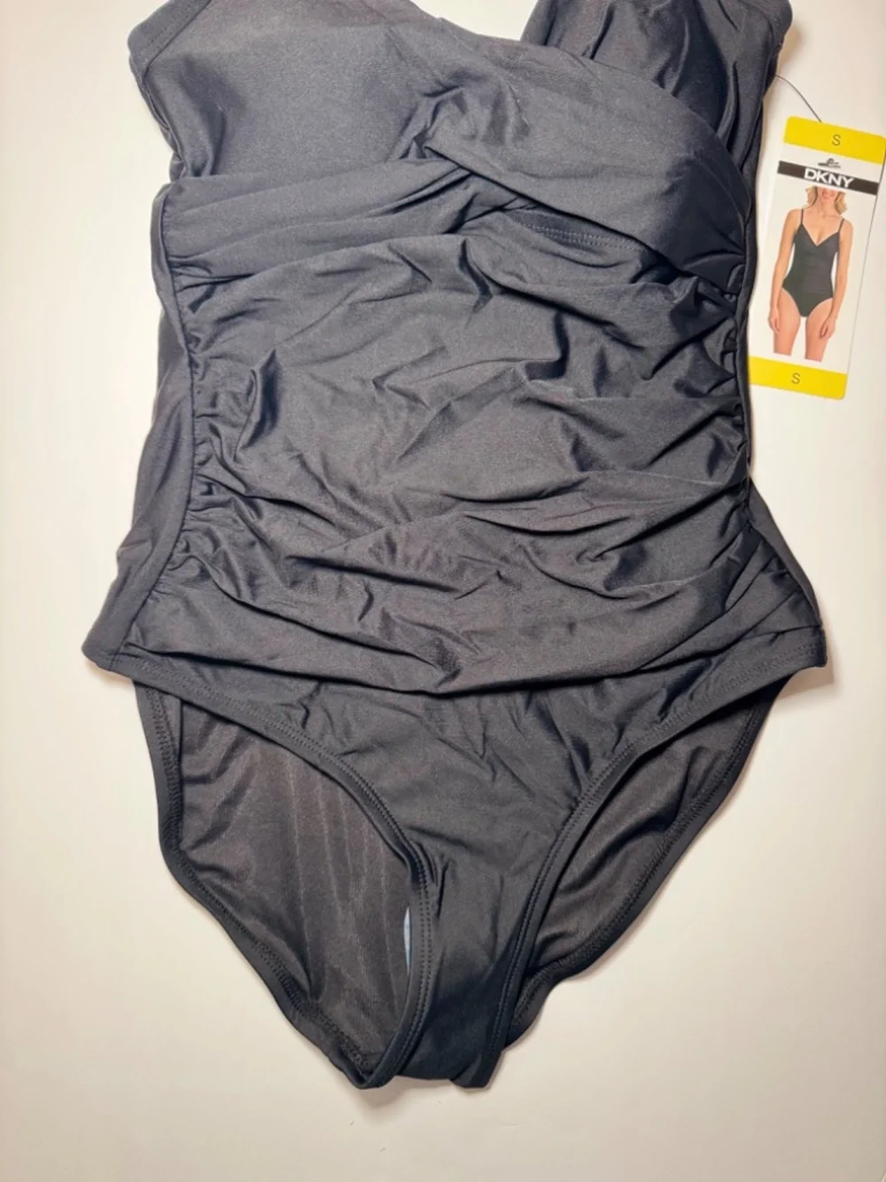 DKNY One Piece Swimsuit Small Black Ruched Twist Front NWT - Picture 5 of 6